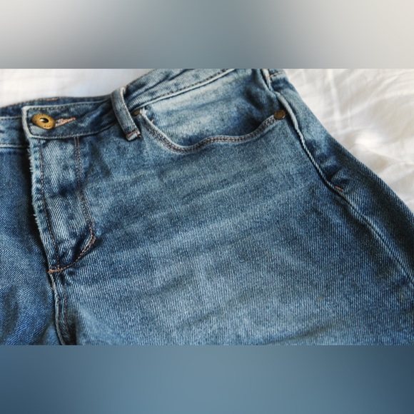 Articles of Society Ripped Straight Leg Jeans - Picture 11 of 11